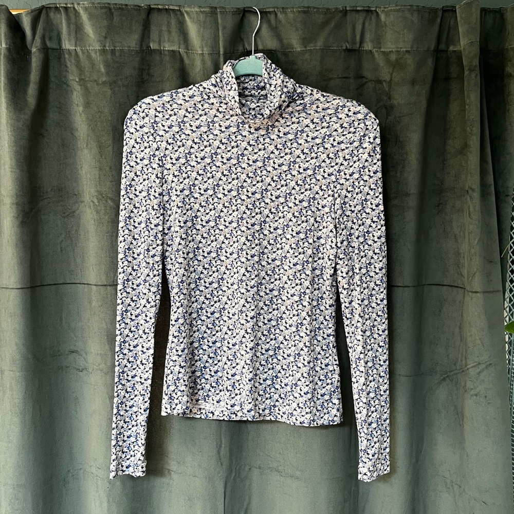 H&M Floral Turtleneck
